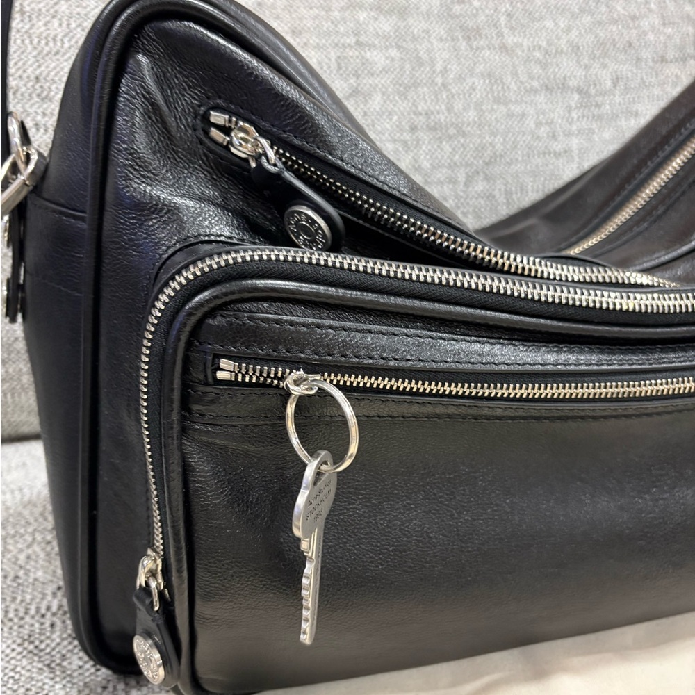 Acne Studio Camero Black Leather Camera Shoulder Bag - Picture 5 of 14